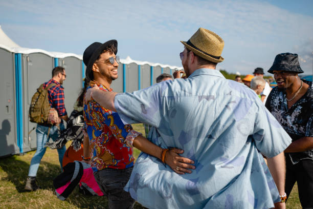 Best Portable restroom trailer rental  in Swifton, AR